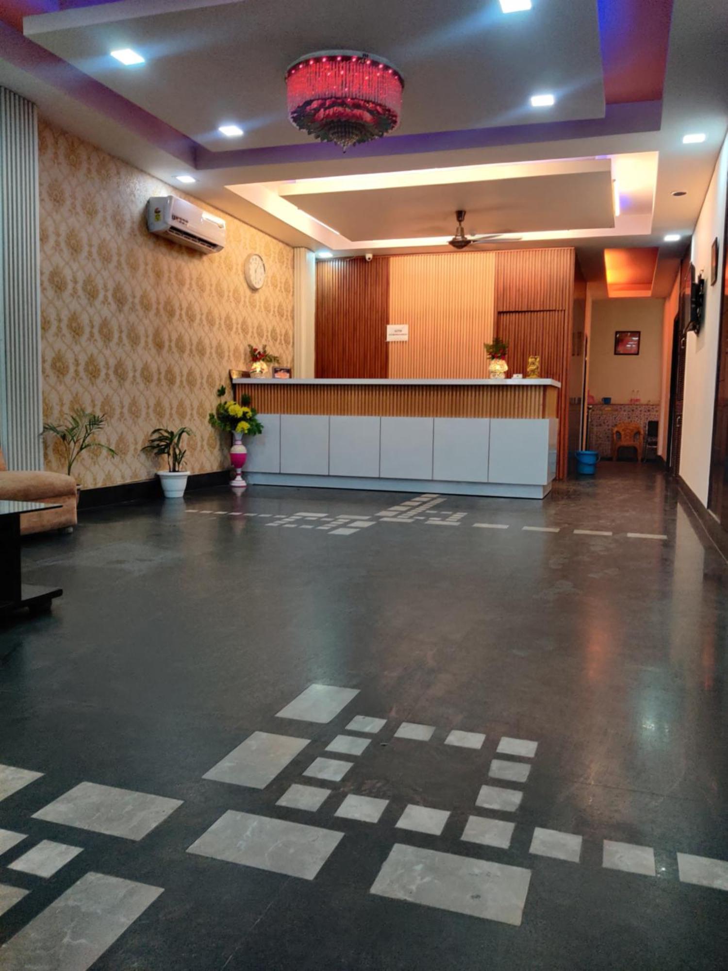 Hotel Delhi Airport Plaza Igi Airport นิวเดลี ภายนอก รูปภาพ